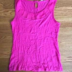 Woman’s Banana Republic tank